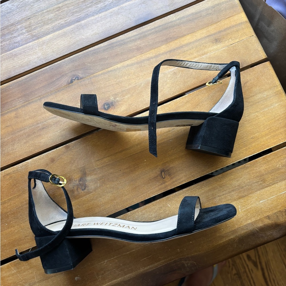 Stuart Weitzman Black and Nude Suede Amelina Ankle Strap Heel Sandals Size 7 - Picture 4 of 5